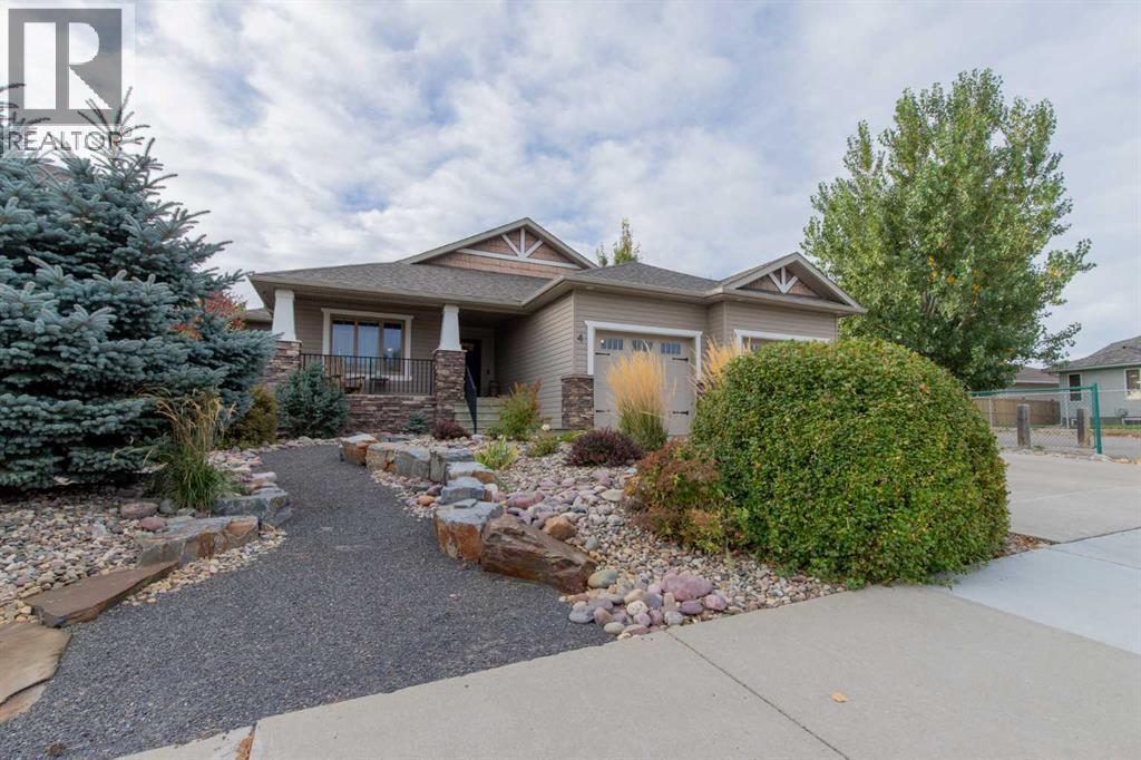 4 Canyoncrest Point W