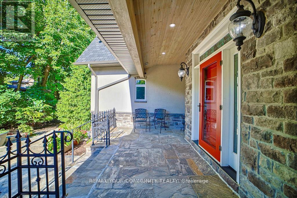57 JOSEPH STREET S