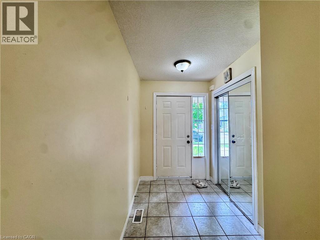 679 KARLSFELD Road