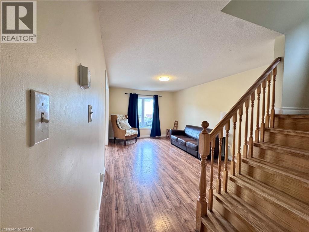 679 KARLSFELD Road