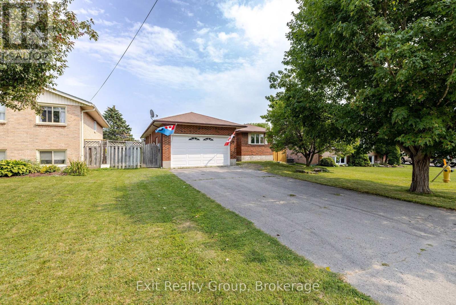 7 DUNNETT DRIVE - Photo 3