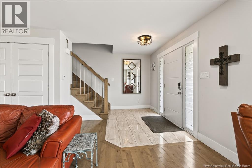 64 Satara Drive - Photo 3