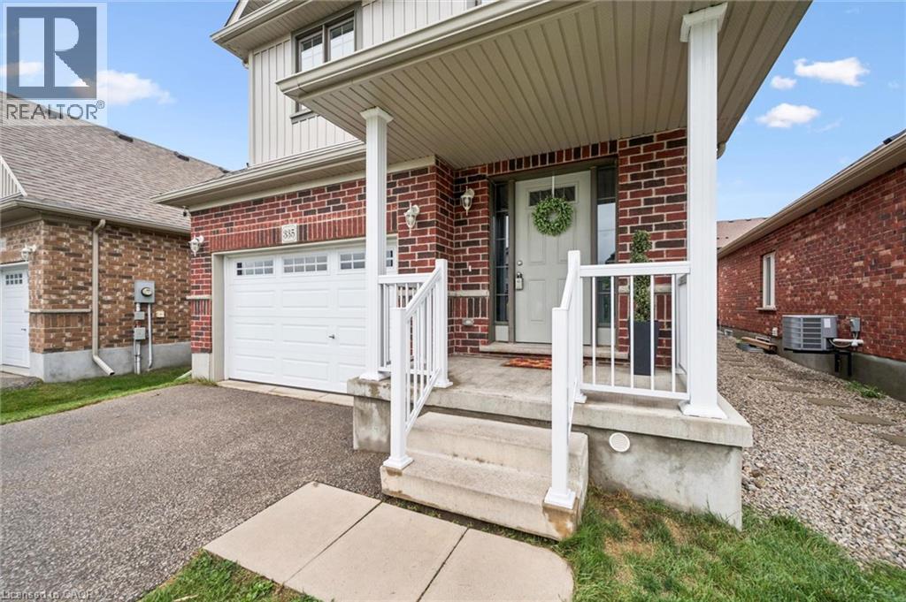 335 FINORO Crescent