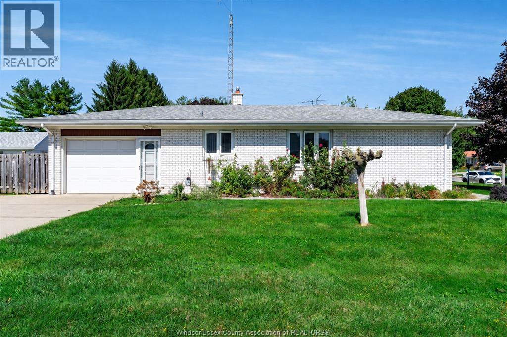 85 LUTSCH AVENUE, LEAMINGTON, ON N8H 2N5 - Image 2896900326.jpeg?d=l