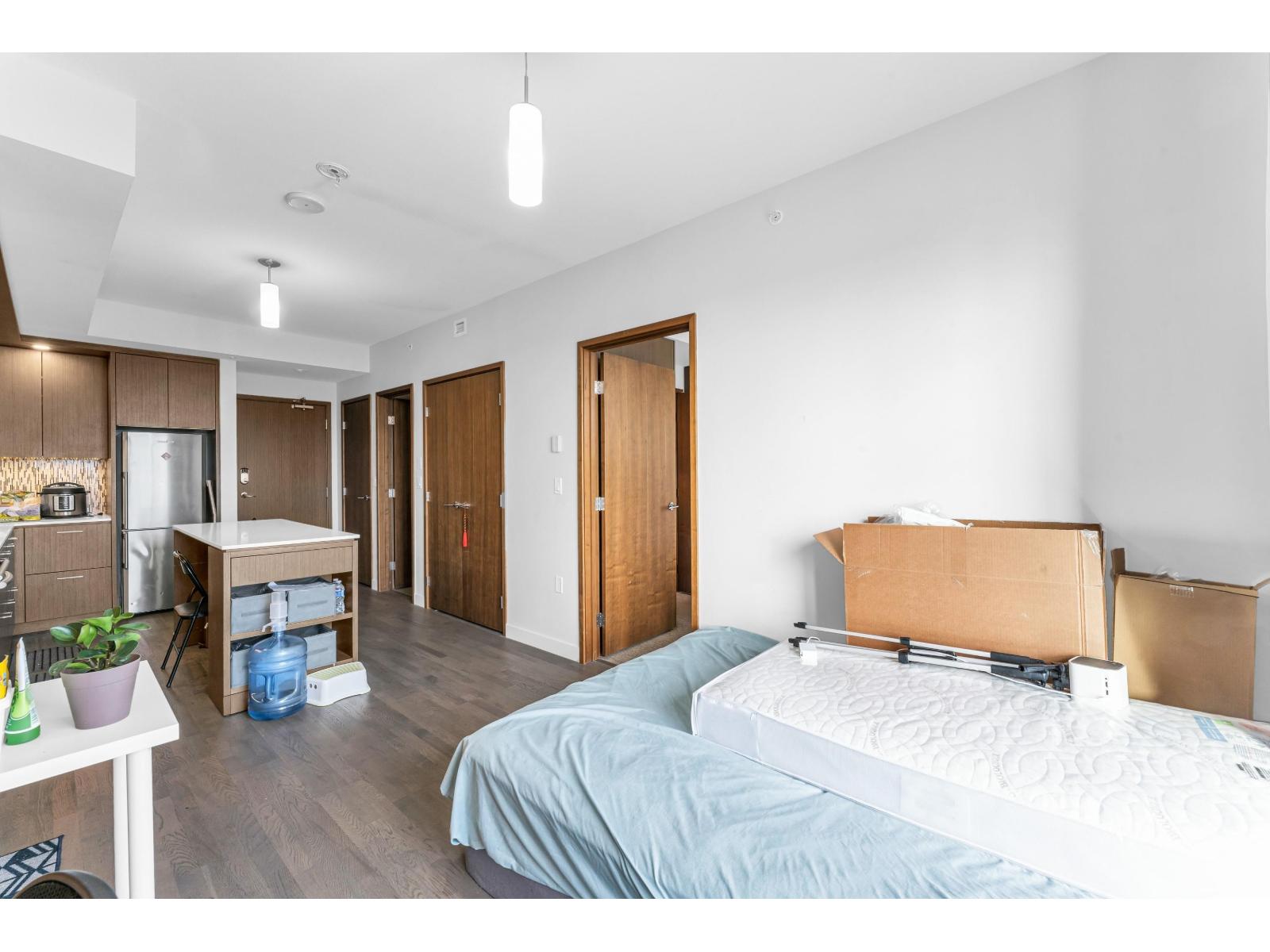 2702 13495 CENTRAL AVENUE