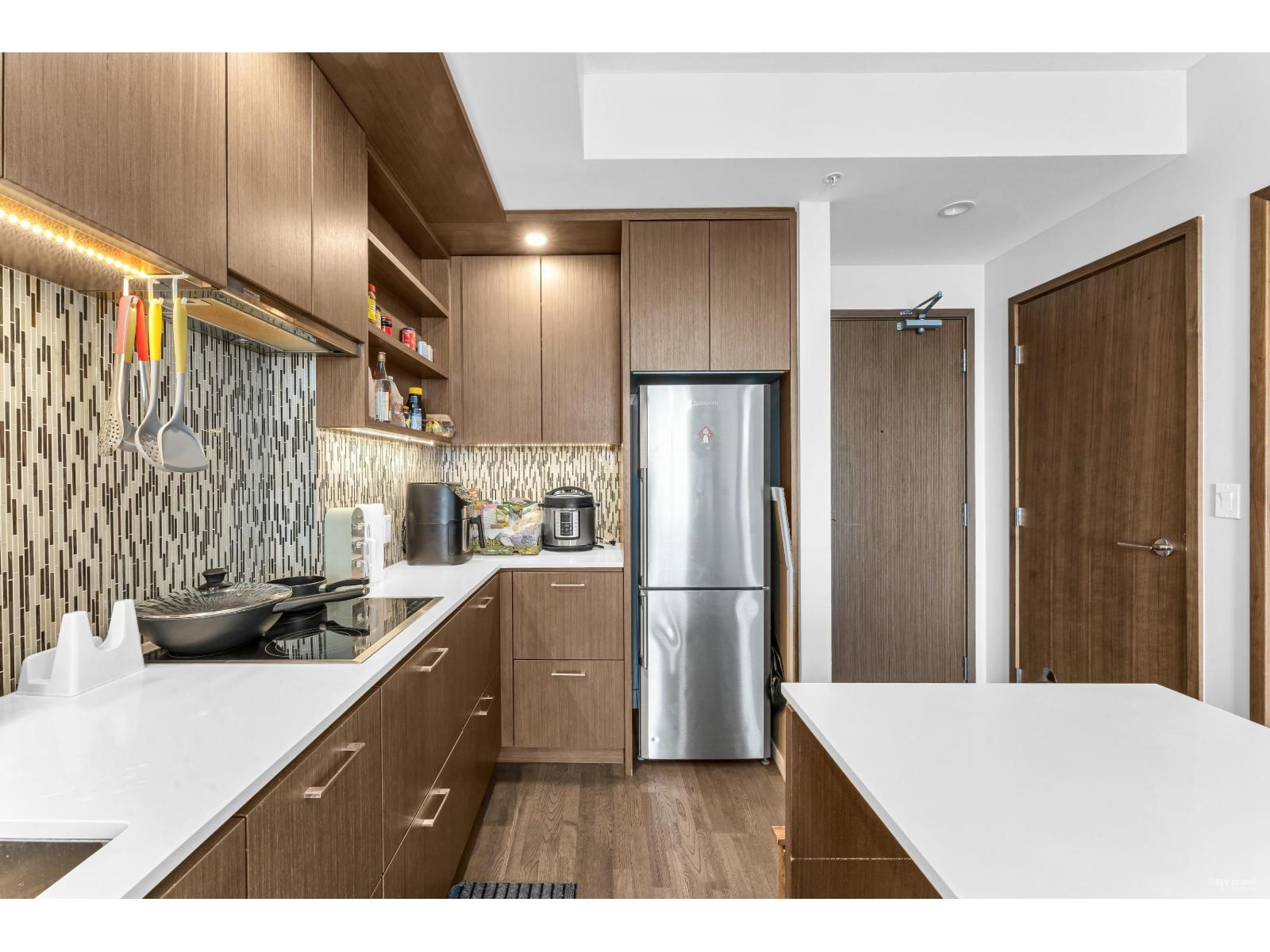 2702 13495 CENTRAL AVENUE