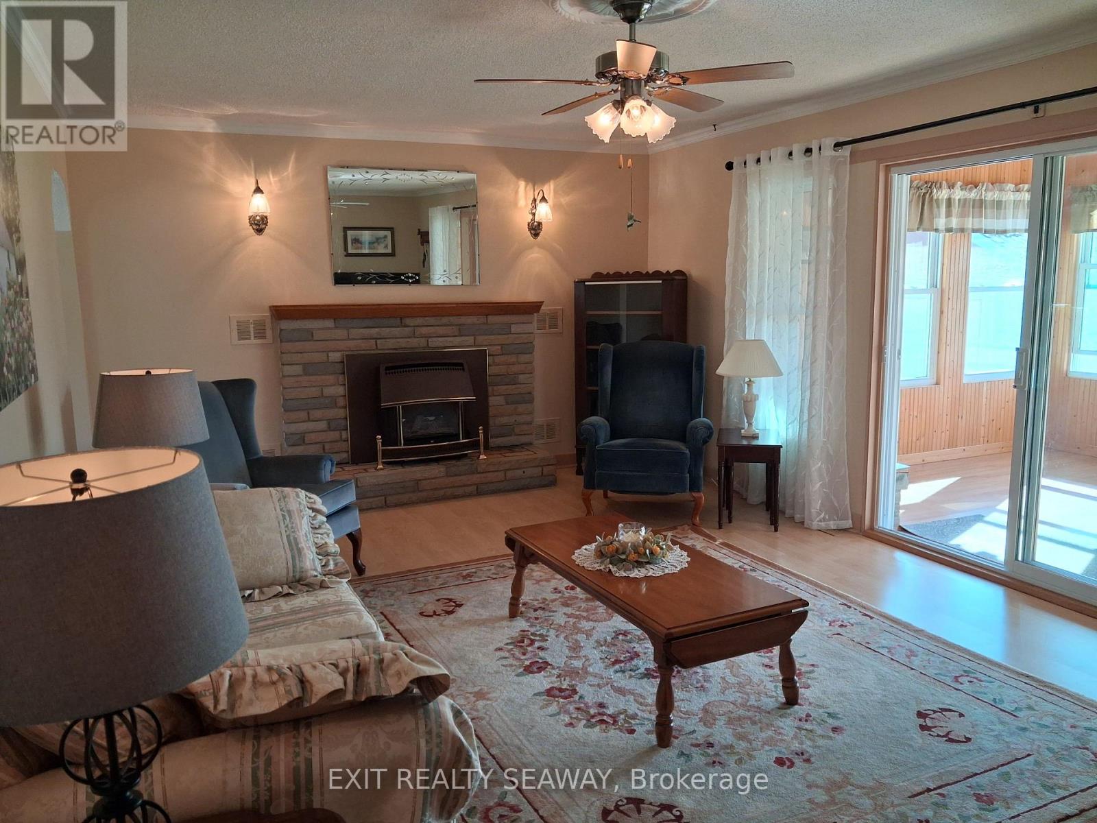 42 SANTA CRUZ DRIVE - Photo 4