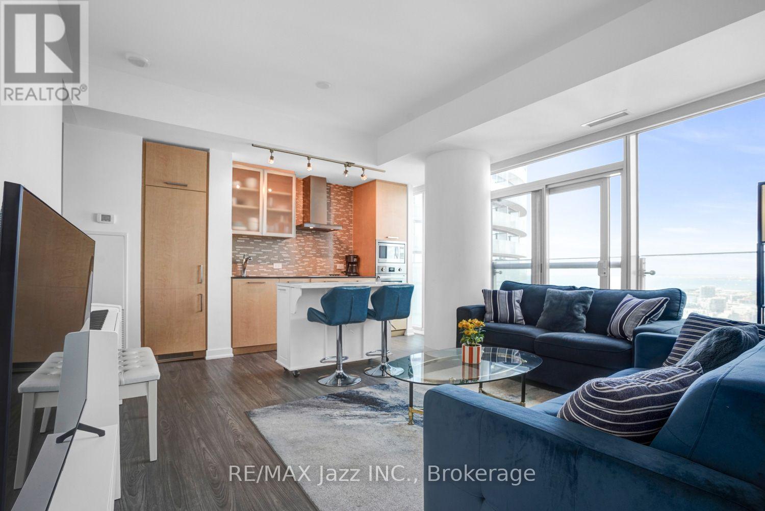 3808 - 14 YORK STREET