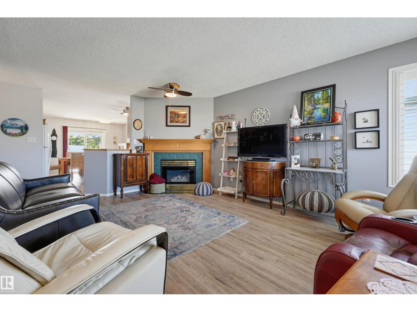 14903 128 ST NW