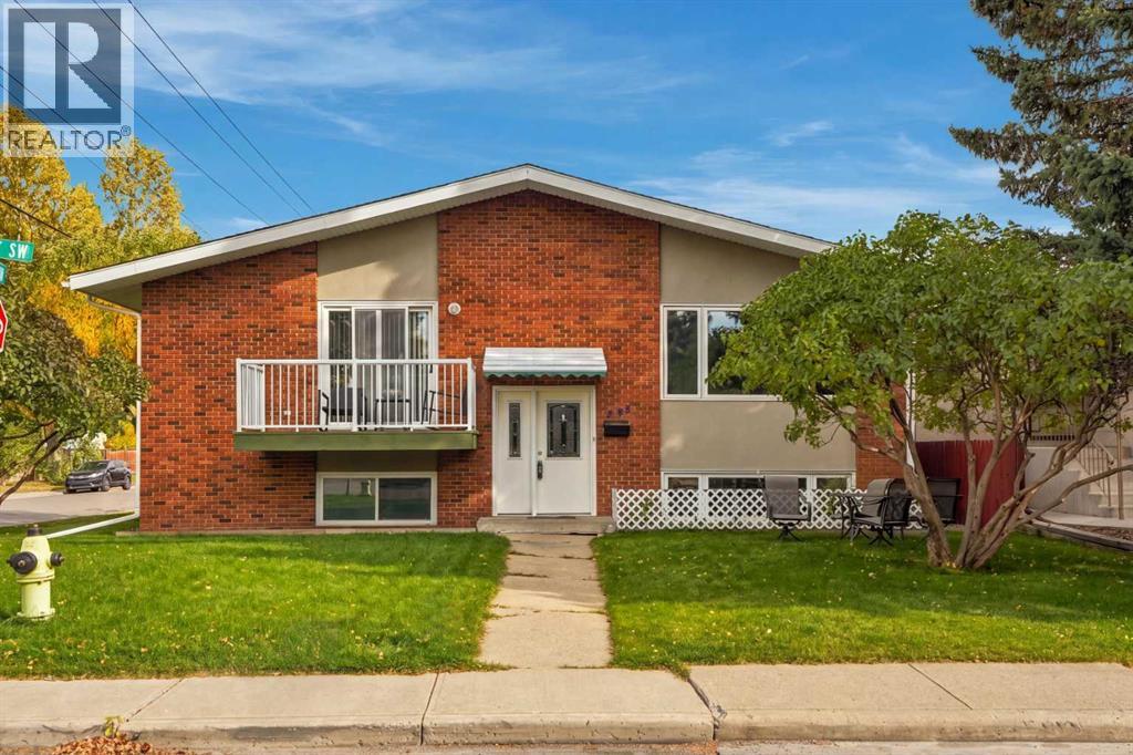 3102 38 STREET SW, CALGARY, AB T3E 0T2 - Image 3865580965.jpeg?d=l