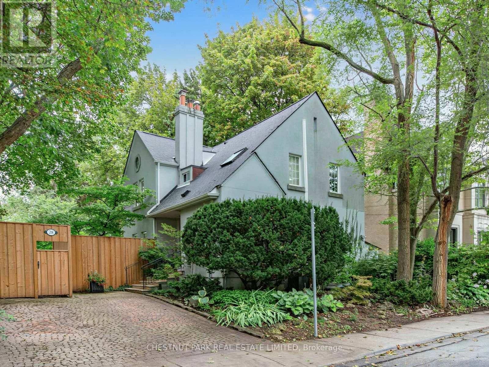 28 CLIFTON ROAD