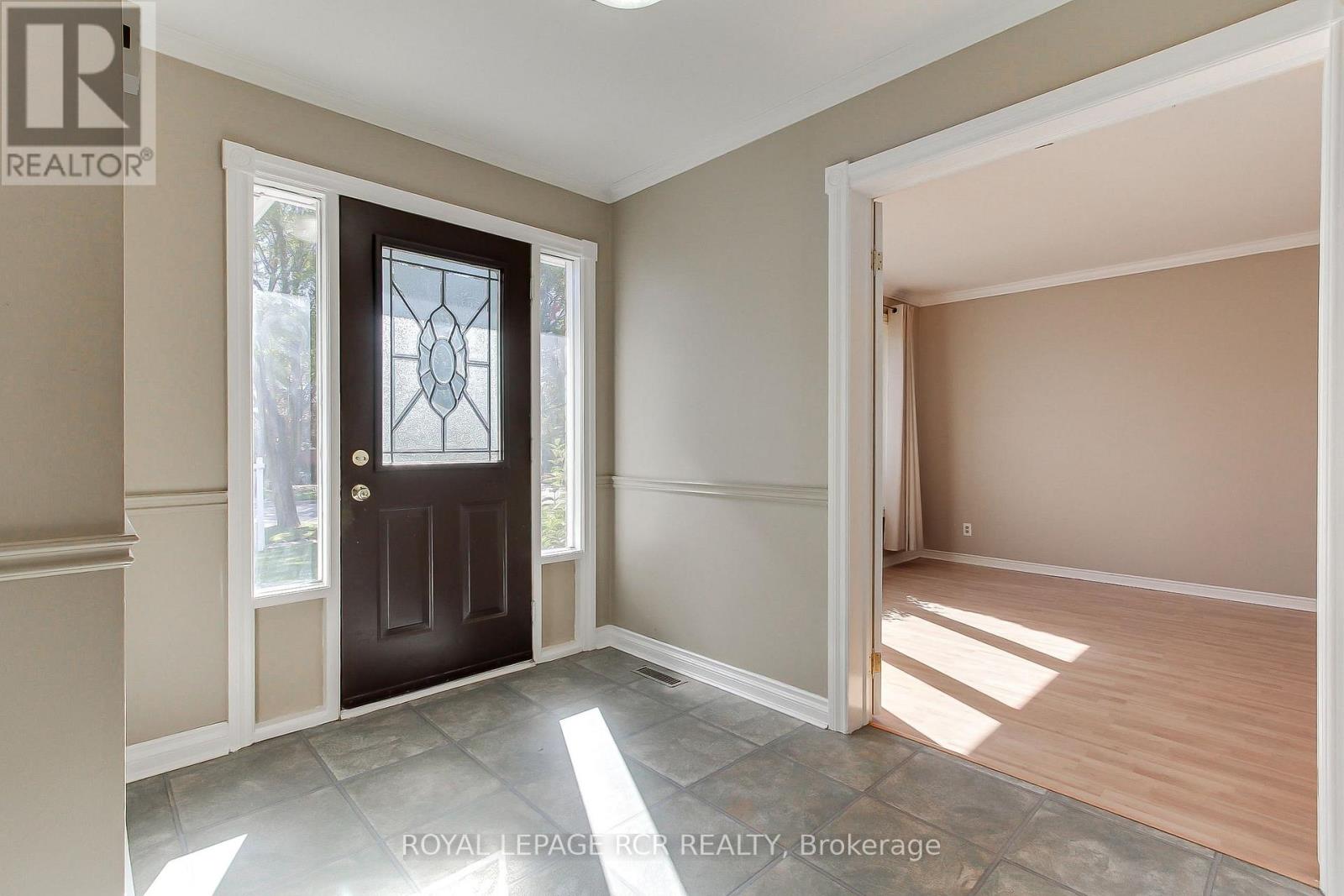 43 CROWN CRESCENT