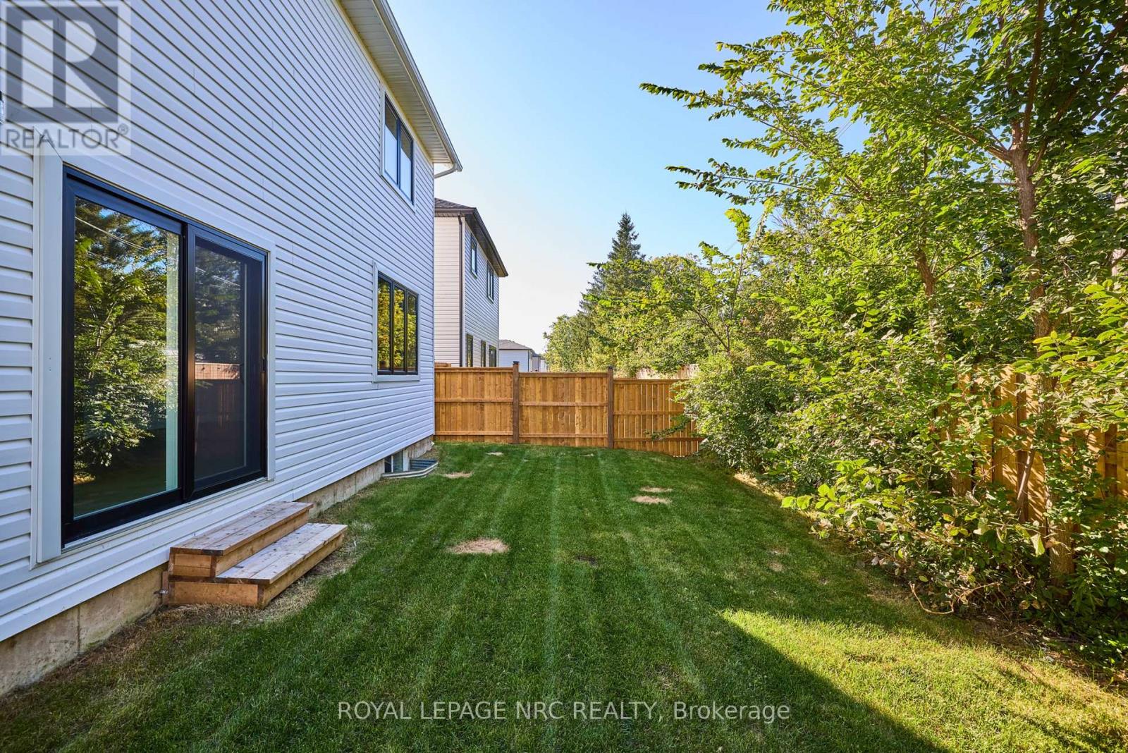 185 HODGKINS AVENUE