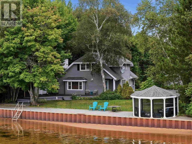 333 Sunnyside Beach RD