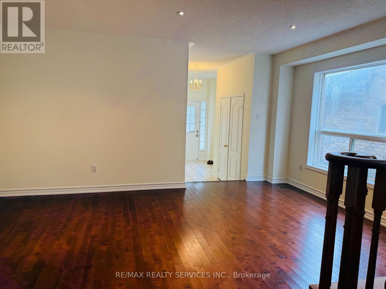 1134 HOUSTON DRIVE