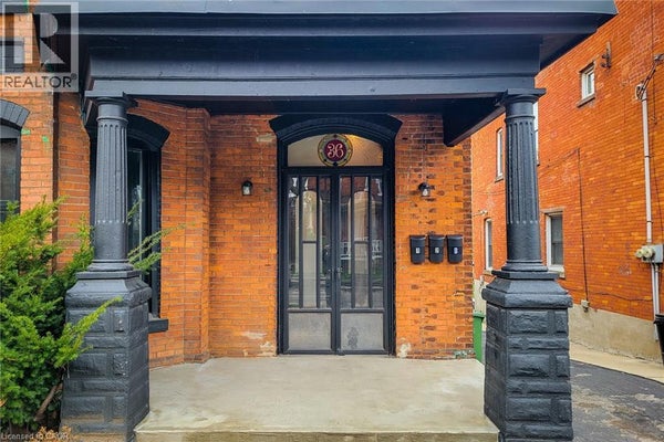 36 Erie Ave, Hamilton, ON 4