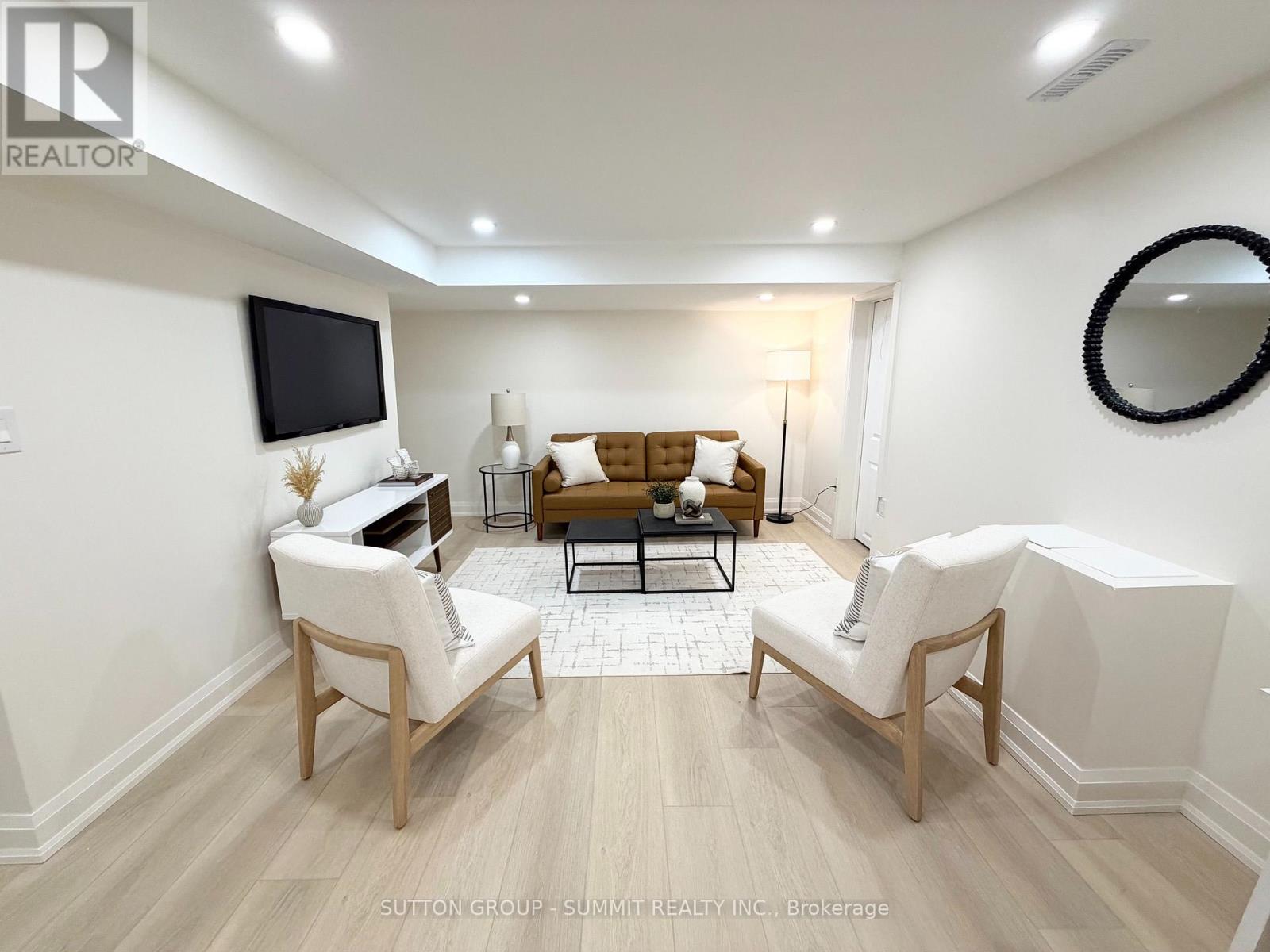 2379 MARYVALE COURT