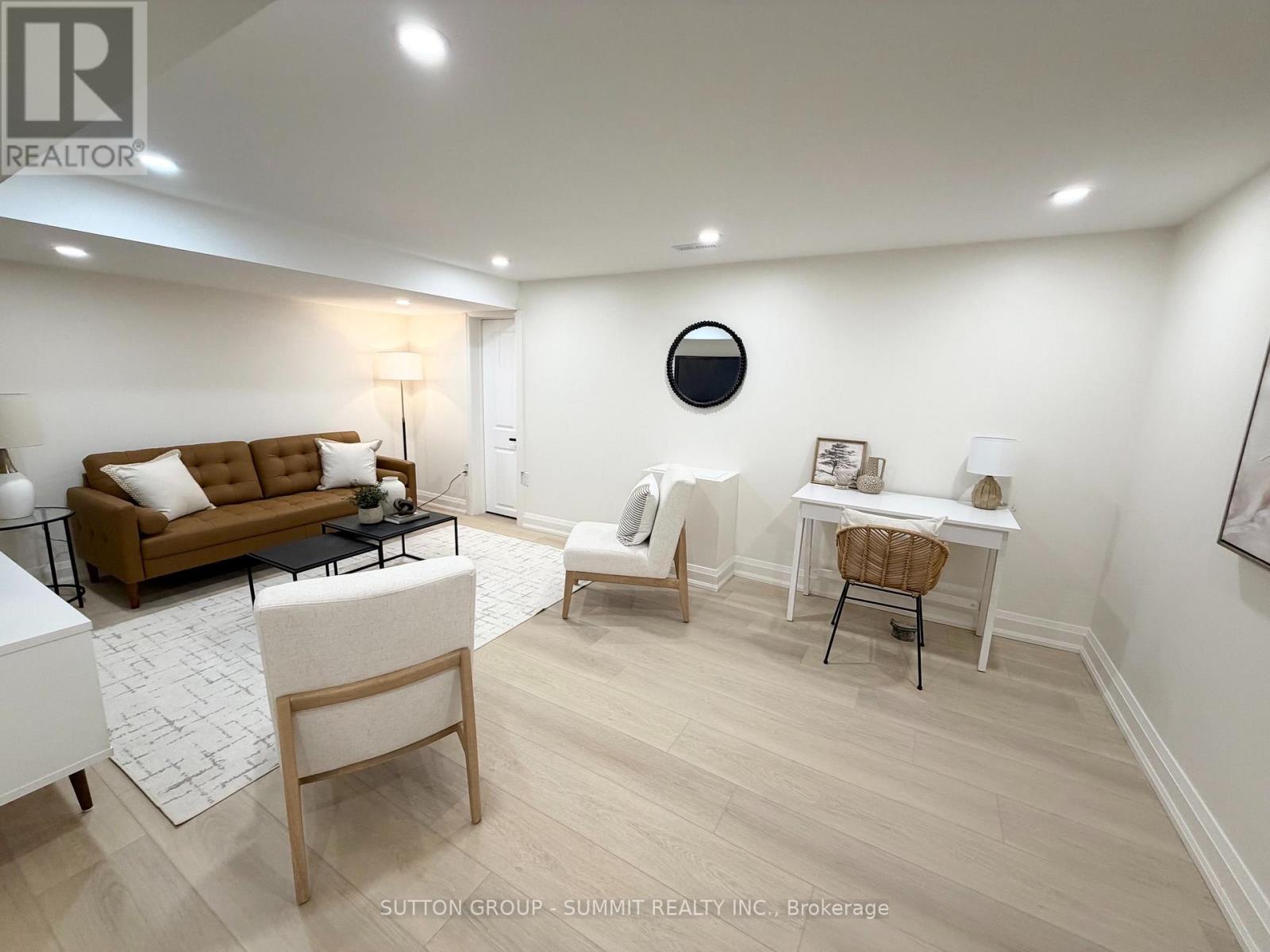 2379 MARYVALE COURT
