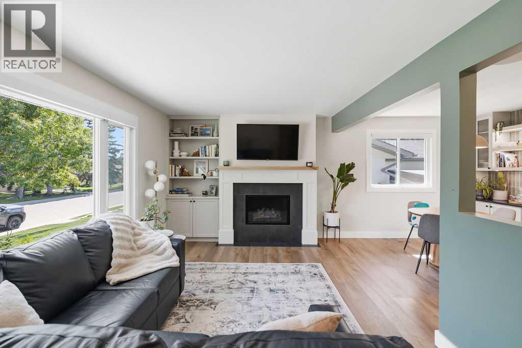 77 Westwood Drive SW