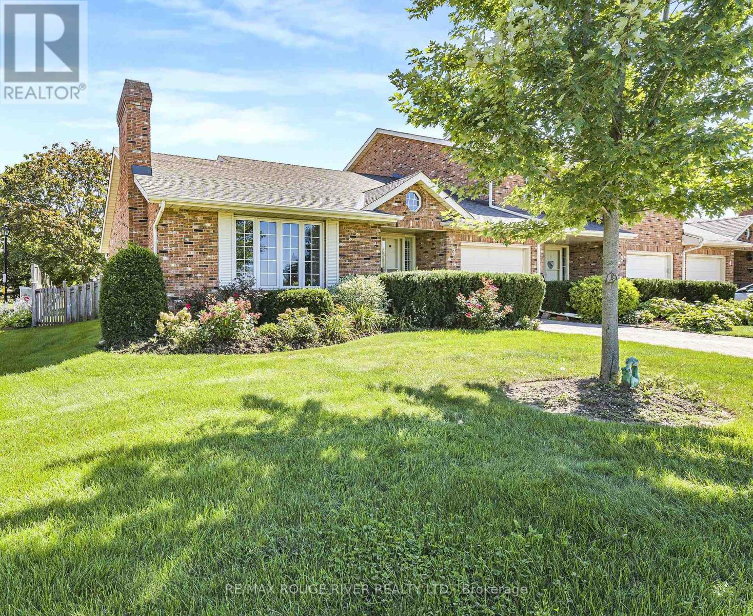 3 - 2720 MEWBURN ROAD