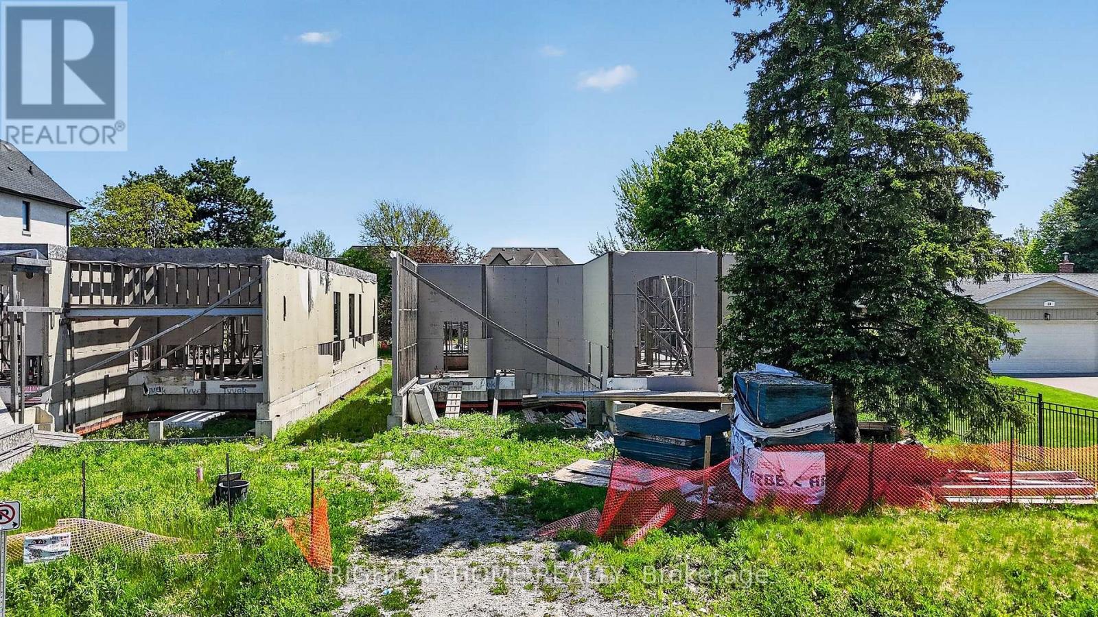 21 LONG HILL DRIVE