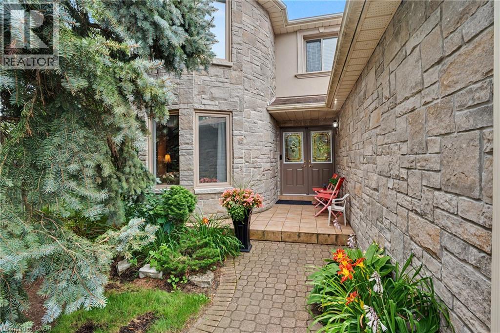 5172 HIDDEN VALLEY Court