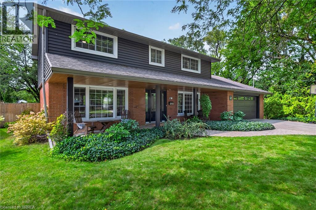 42 ROBINSON Avenue