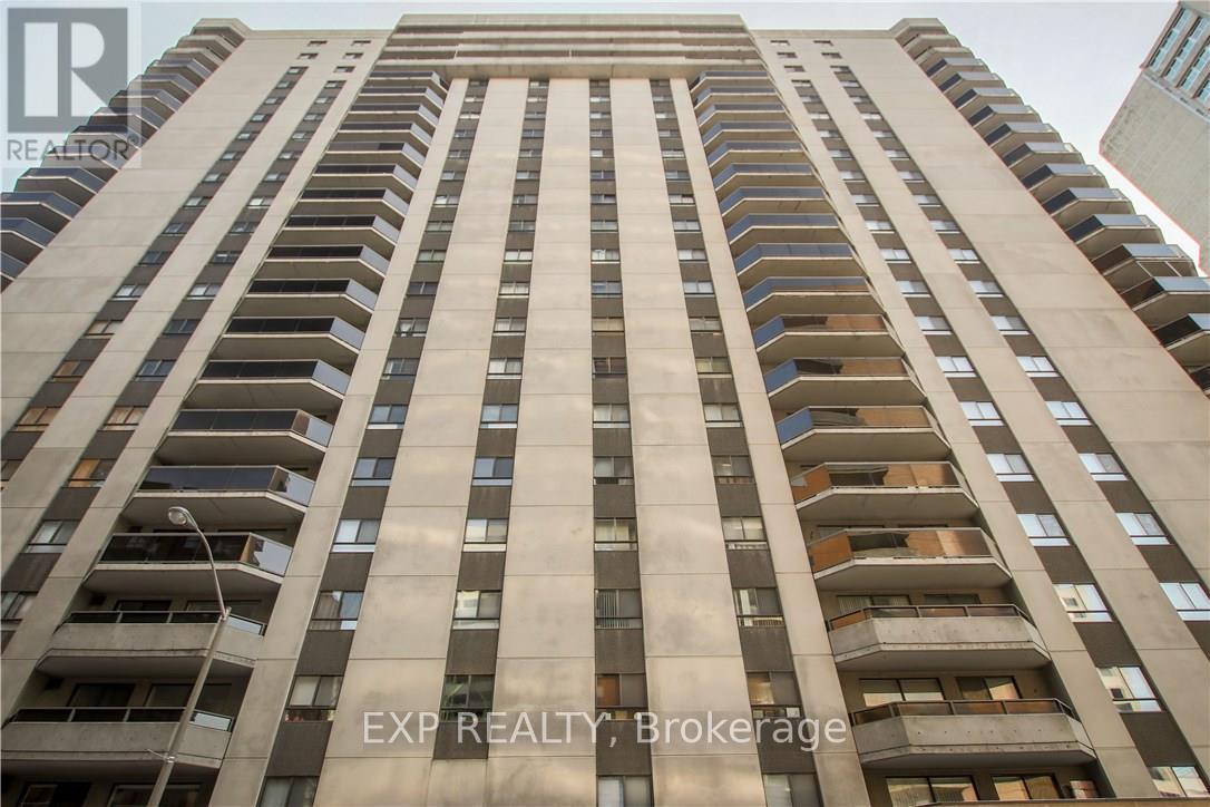 403 - 470 LAURIER AVENUE W