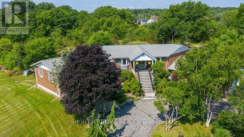 550 QUEEN STREET E Gananoque ON K7G 2B1