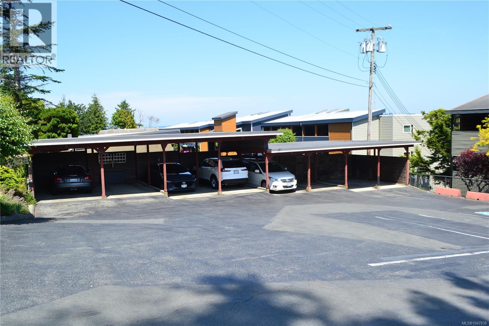 1 523 Island Hwy