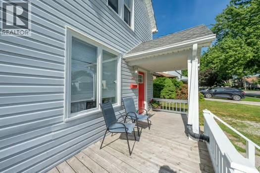 440 Wellington STREET - Photo 3