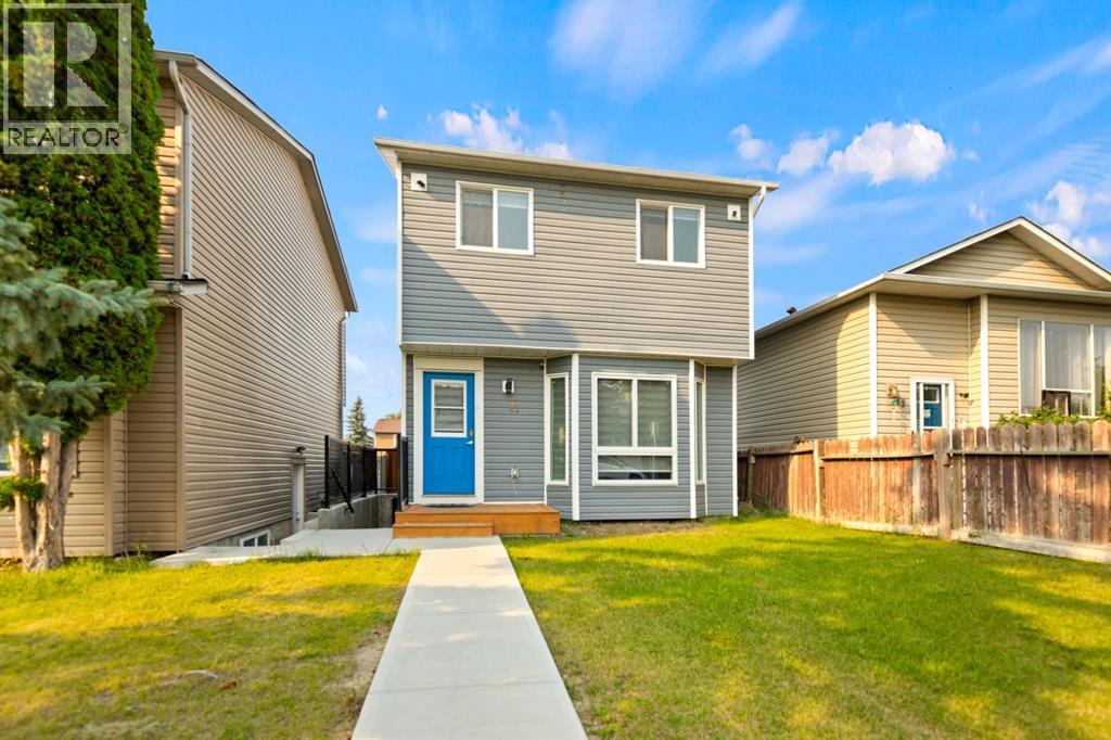 71 Martindale Court NE