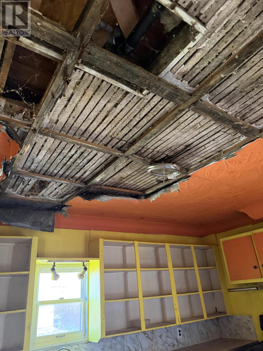153 HARVARD Street - Photo 3