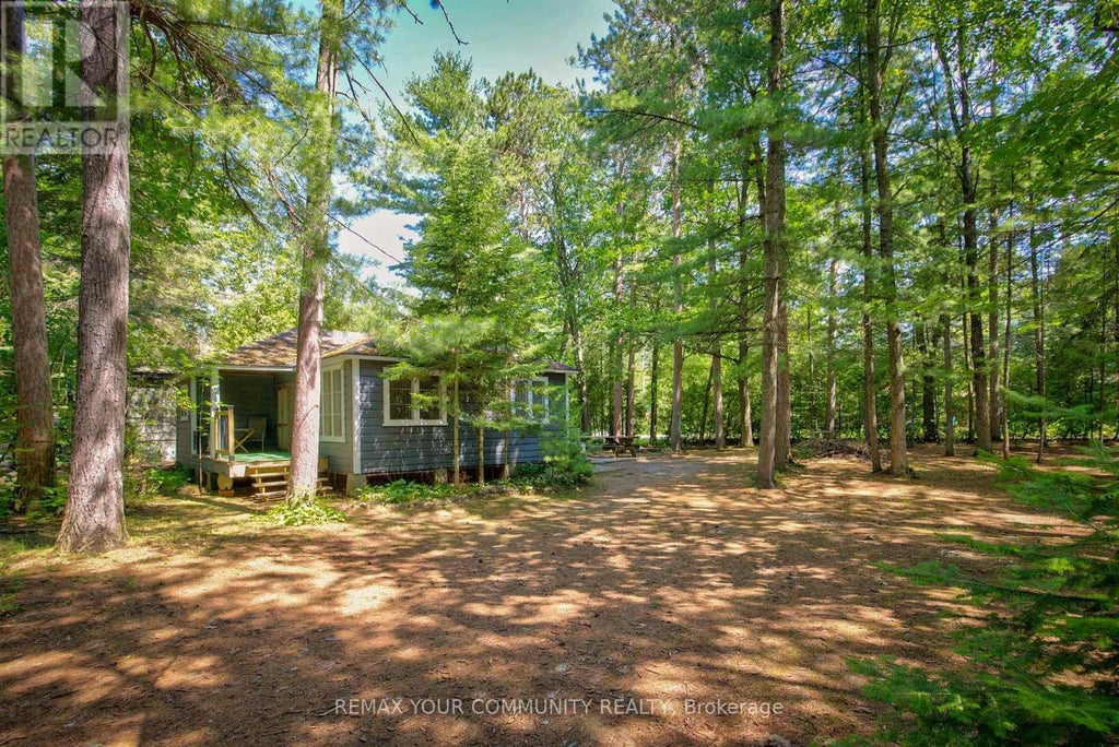 341 TINY BEACHES ROAD N
