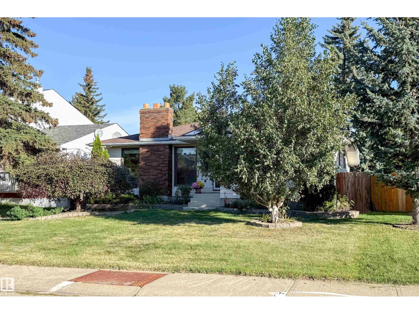 10438 32A AV NW