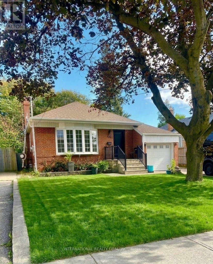 582 SOUTH SERVICE ROAD, MISSISSAUGA (MINEOLA), ON L5G 2S6 - Image 4013023799.jpeg?d=l