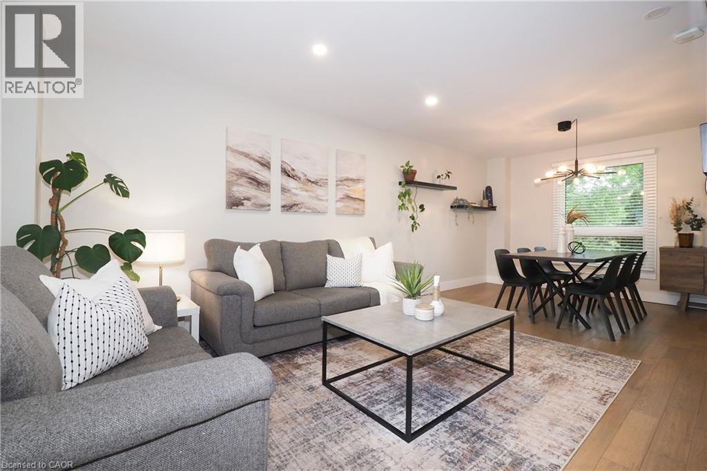 397 KEATS Way Unit# 5