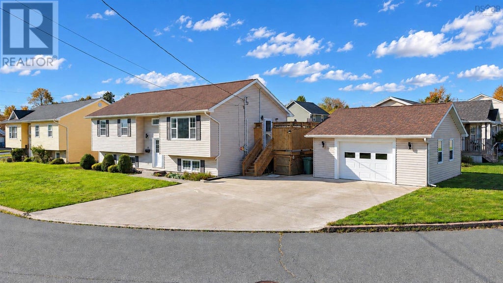44 LOVAT CRESCENT, NEW GLASGOW, NS B2H 0B2 - Image 1270362604.jpeg?d=l