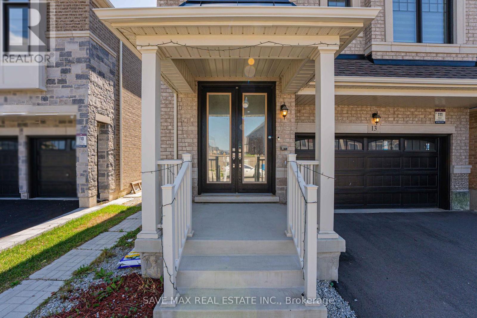 13 IXWORTH CIRCLE