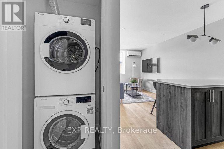 101 - 658 SOMERSET STREET W