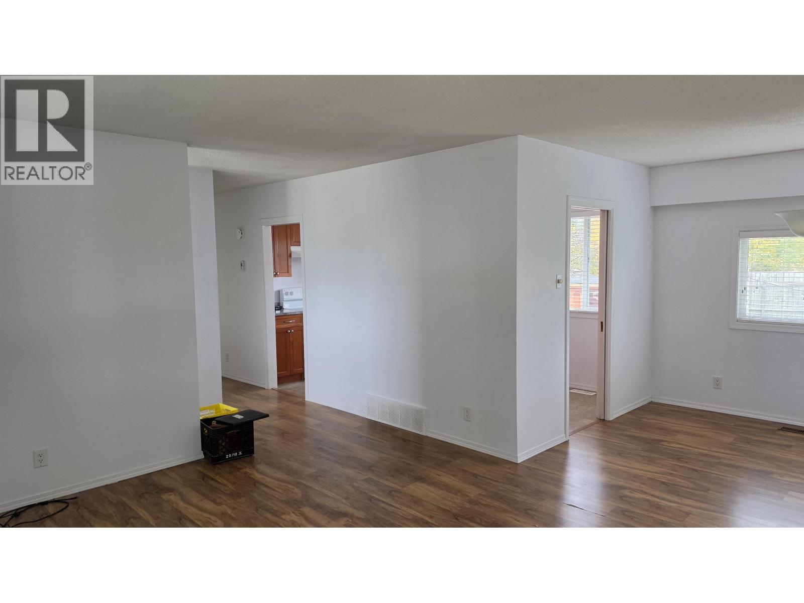 4122 RAINBOW DRIVE