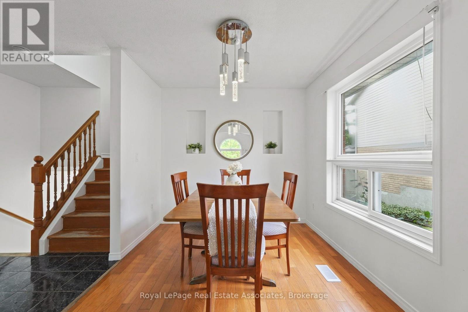 26 MCLACHLAN PLACE