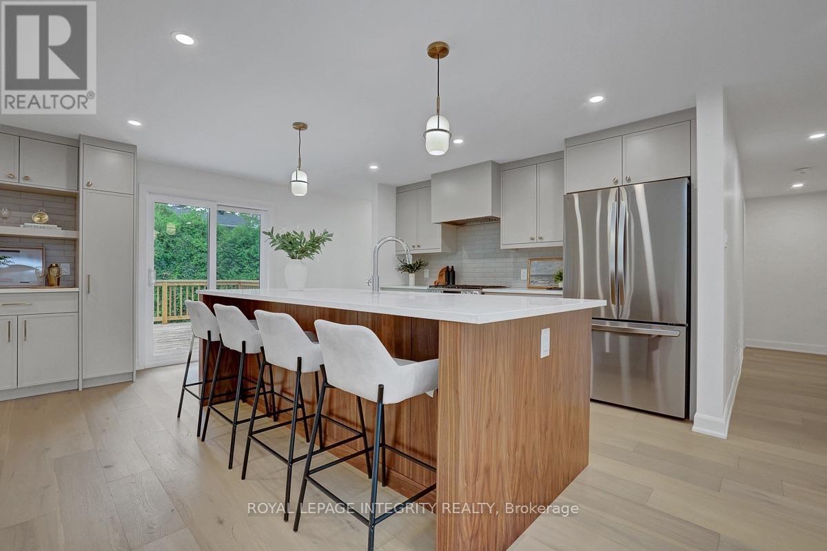8 BRIAN CRESCENT