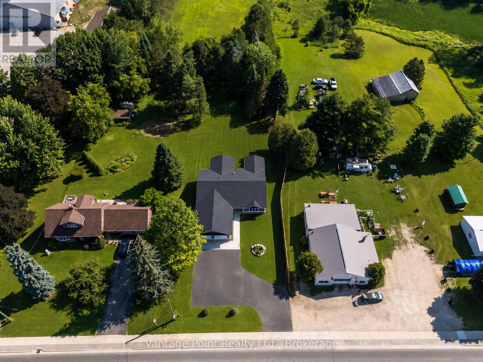 107 TORONTO ROAD