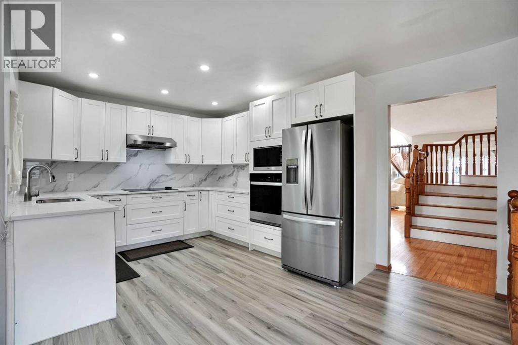 16 Sun Harbour Crescent SE