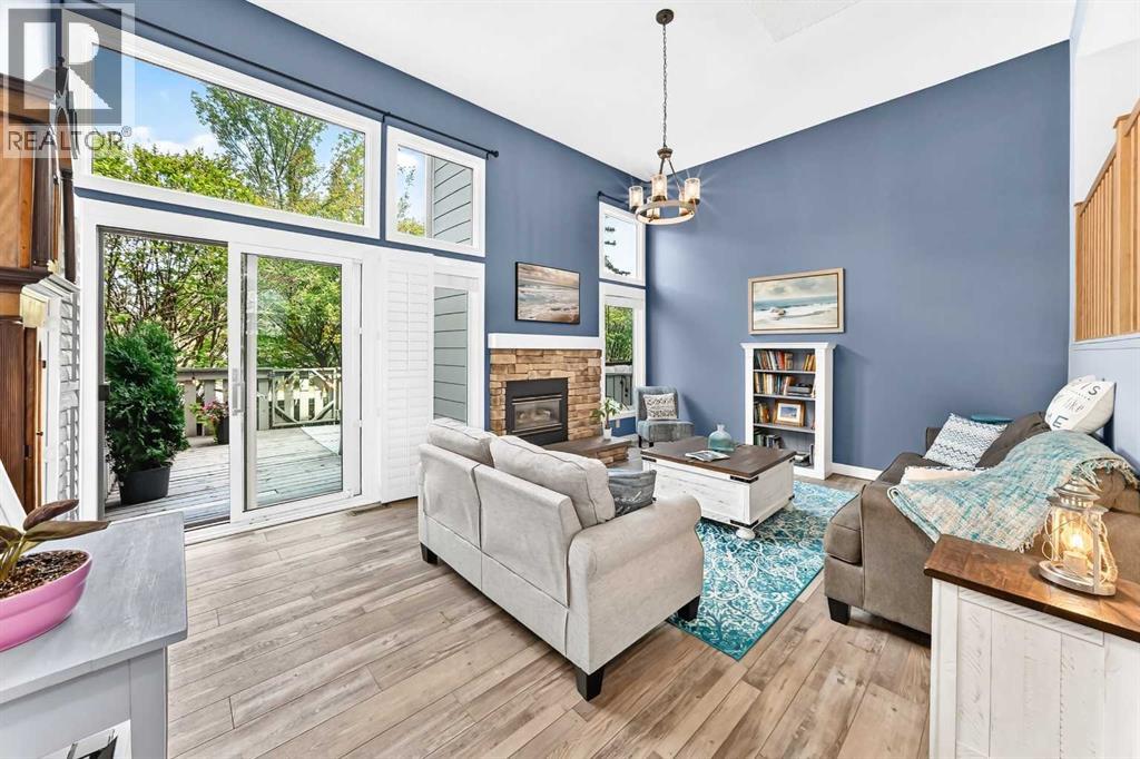 3, 185 Woodridge Drive SW