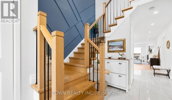 5253 Bushelgrove Cir, Mississauga (Central Erin Mills), ON 4