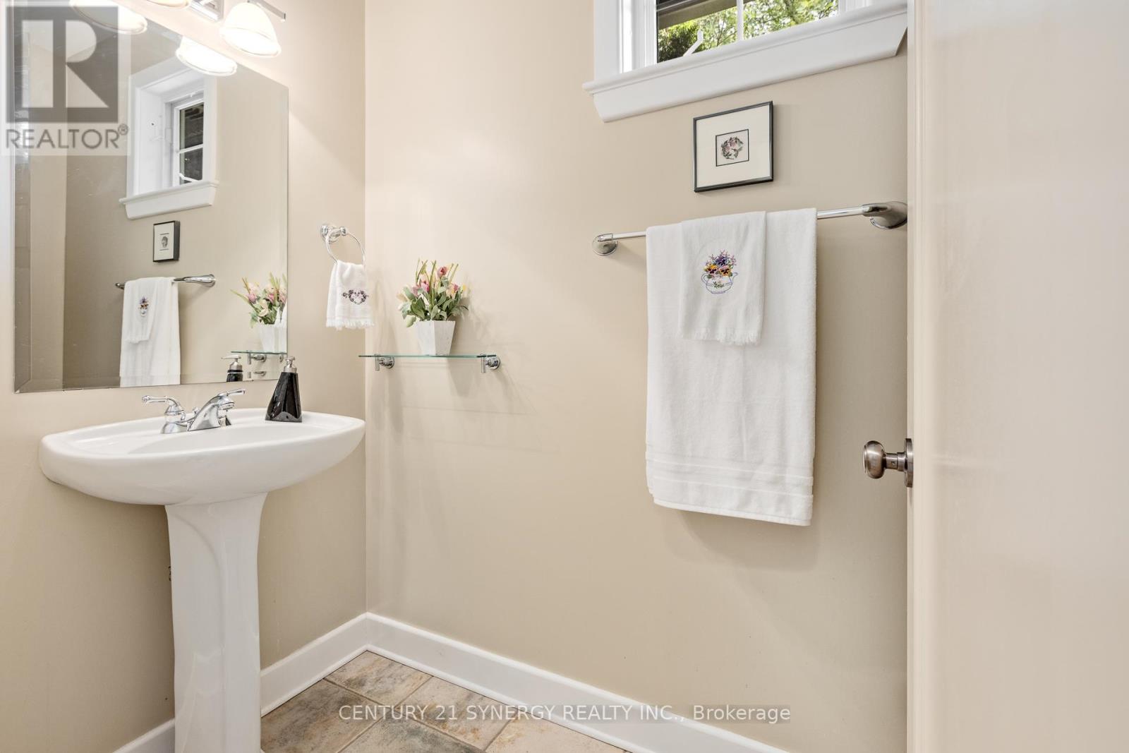 45 TURTLE POINT PRIVATE