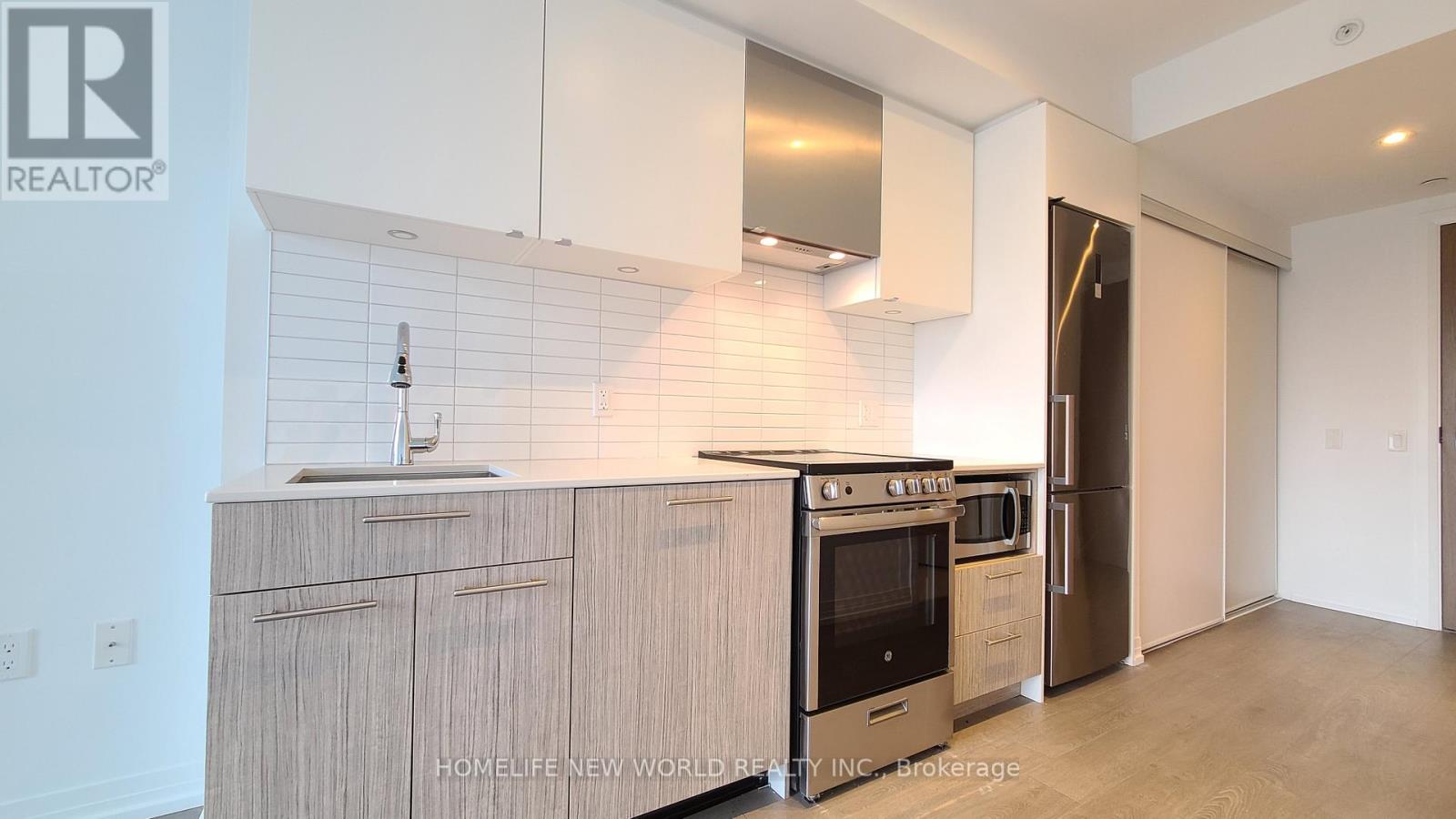 1102 - 251 JARVIS STREET