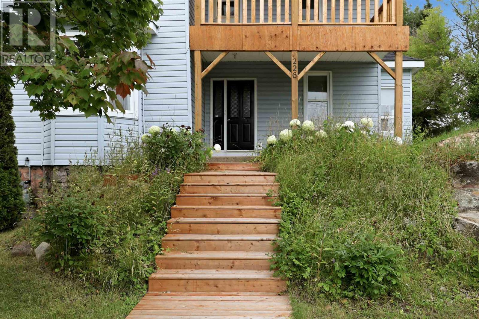226 Main ST - Photo 3